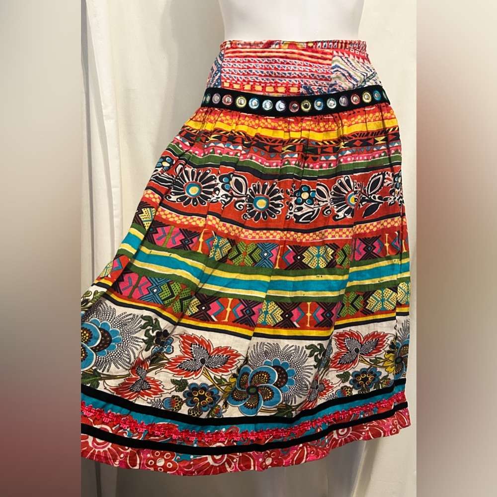W.D.N.Y Sz 6 Rainbow Tribal Aztec Floral Pattern A Line Flowy Skirt Boho Chic